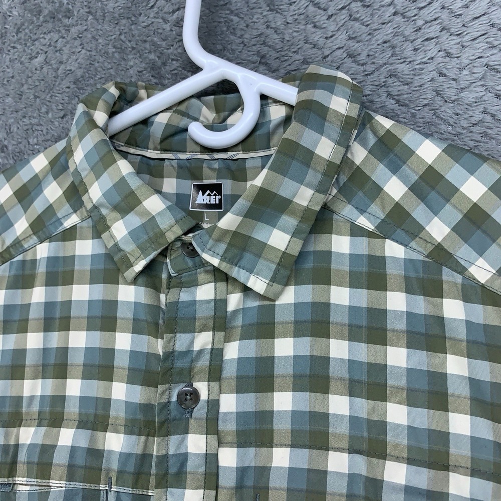 REI Shirt Mens Size Large Green Plaid Hiking Button Front SS Vented Fishing